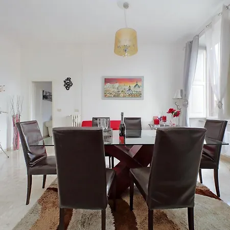 Luxury Domus Amadeus Daire *