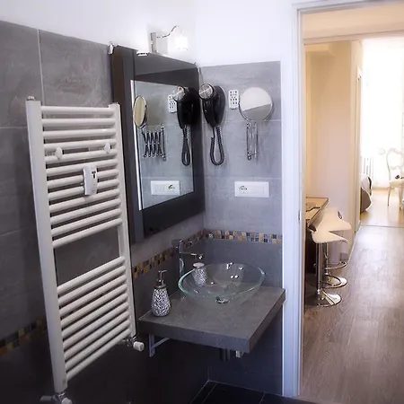 Luxury Domus Amadeus Apartamento *