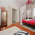 Luxury Domus Amadeus Appartement